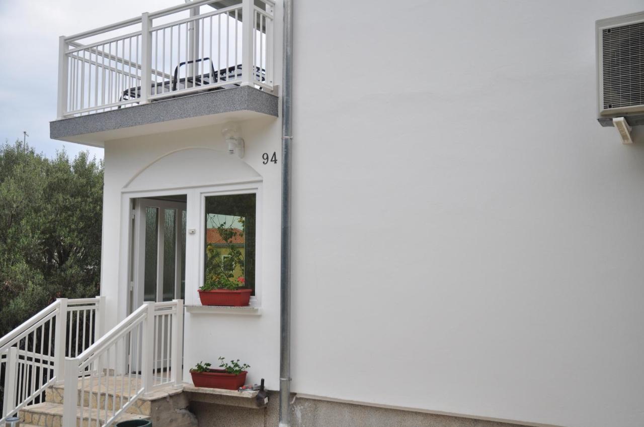 Rose Rooms At Island Of Rab Banjol 외부 사진