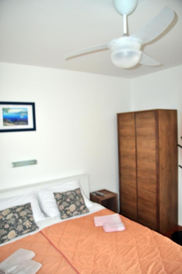 Rose Rooms At Island Of Rab Banjol 외부 사진